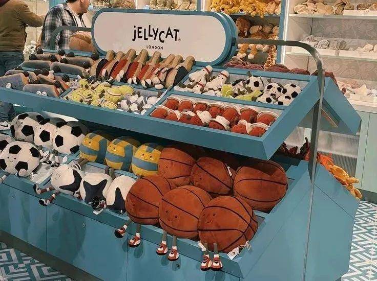 意经：Jellycat背后的品牌共创逻辑开元棋牌合力造化品牌洞察｜情绪价值的生(图22)